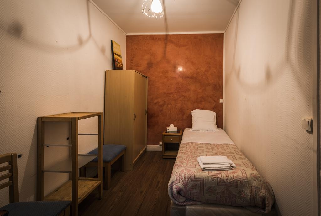 Central Hotel パリ エクステリア 写真